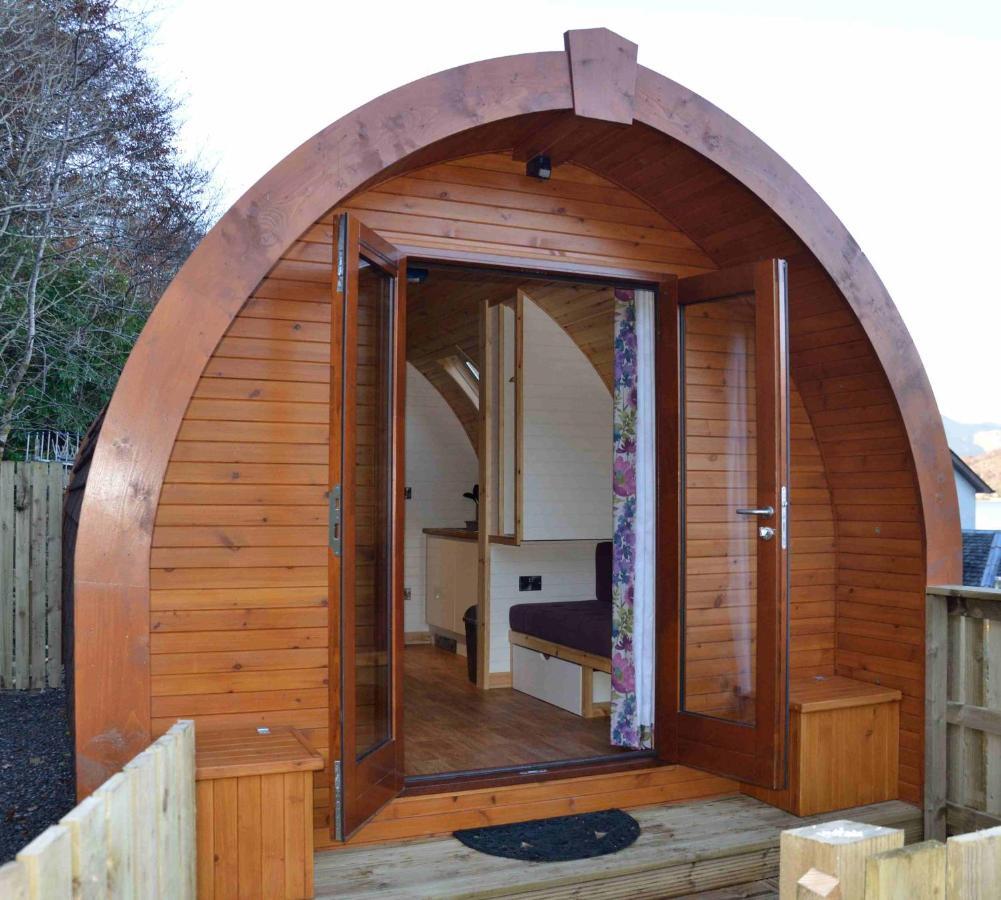 Seaview Pod And Hot Tub Villa Балачулиш Екстериор снимка